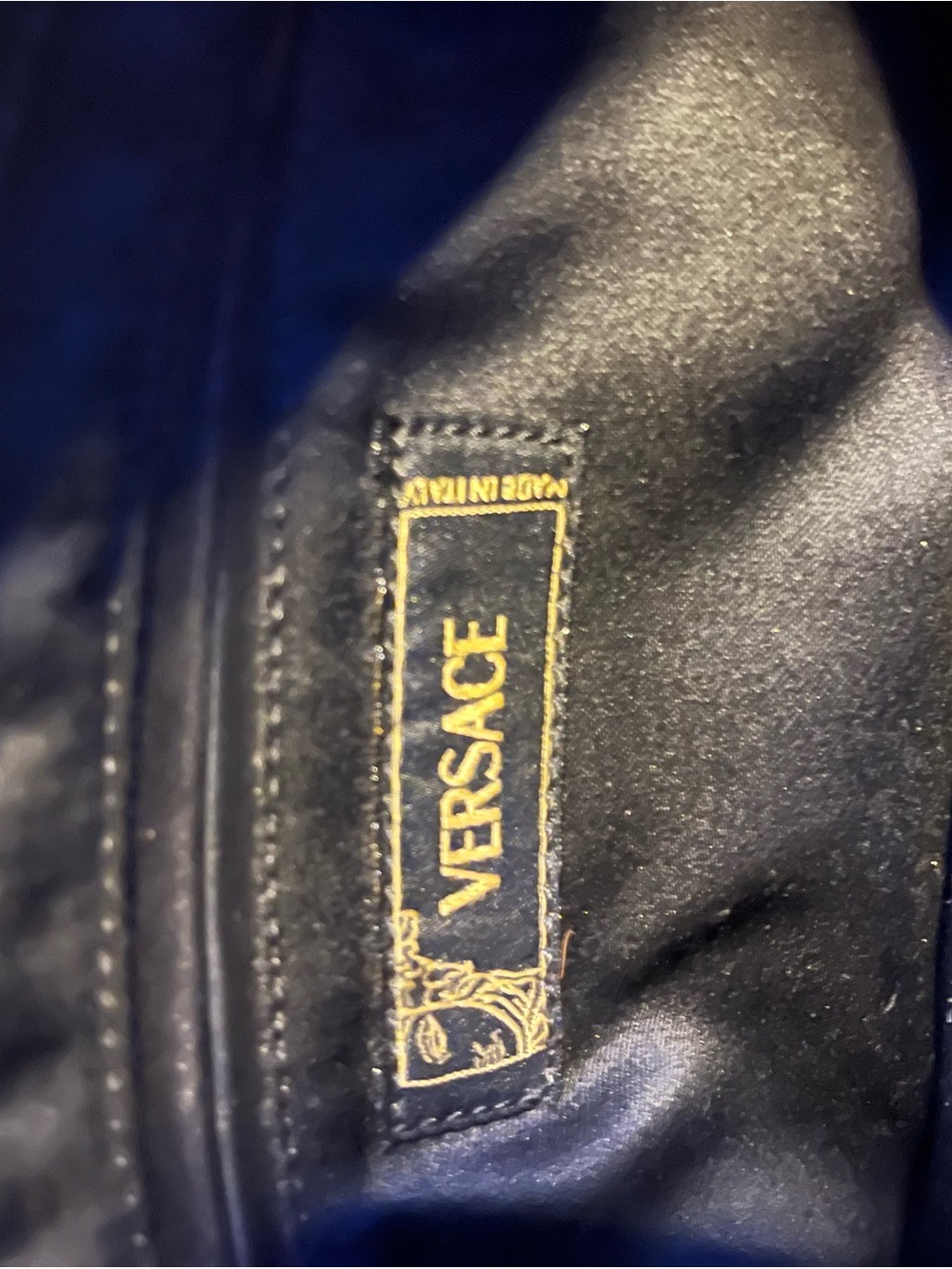 Men's Jacket Subcategory Classification - Picture 2 of 3